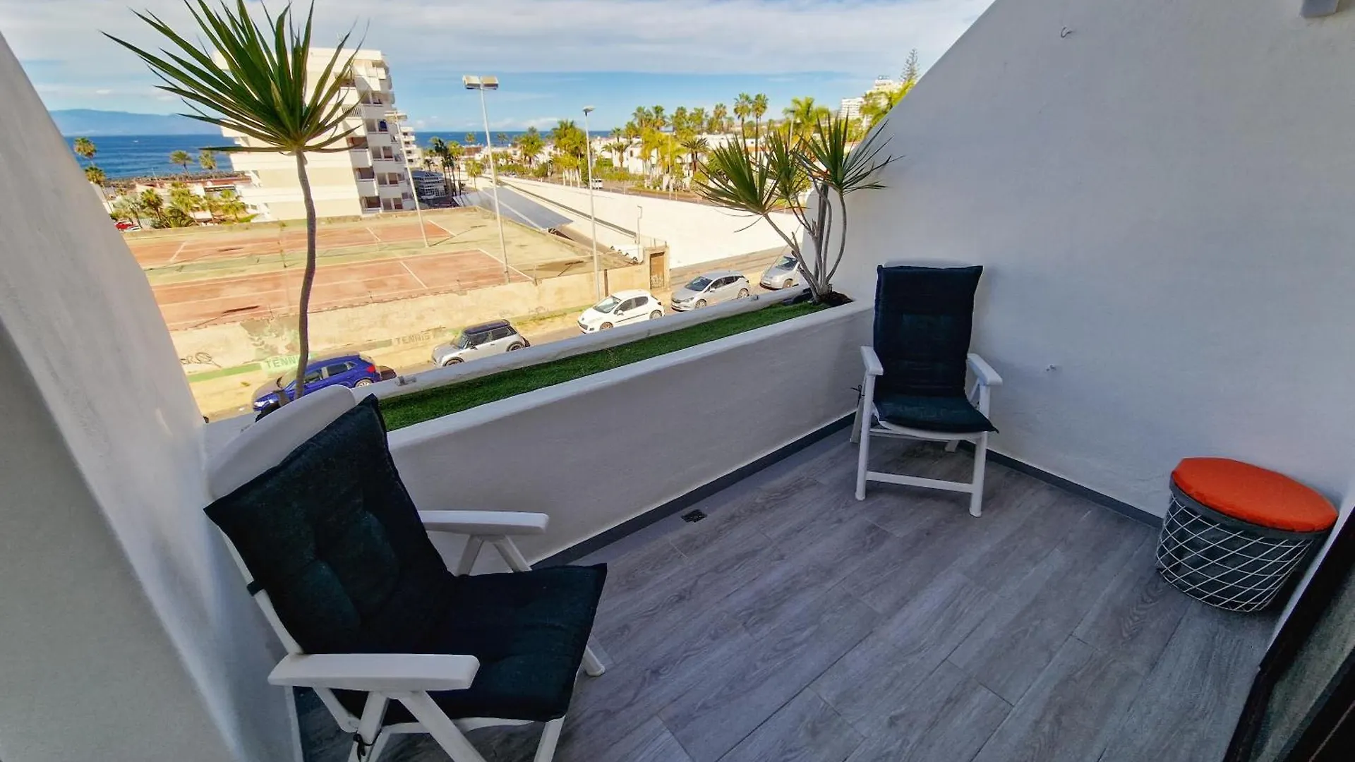 El Surf Apartamento 3 Dormitorios 2 Banos Playa de las Americas  Spain